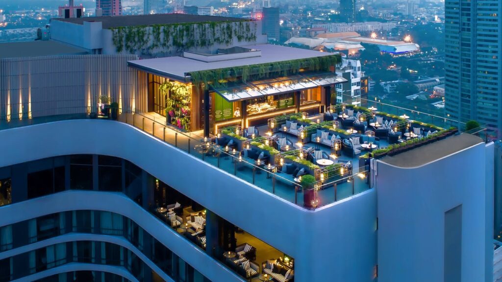 Bangkok Marriott Marquis Queen's Park | ที่พักใกล้ UOB LIVE